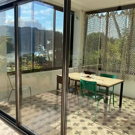 Apartmán Bas De Villa, 90 M2, Terrasse, Jardin