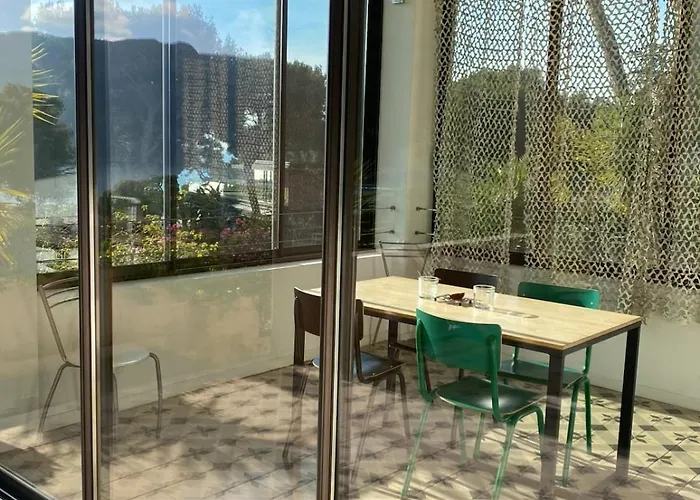 Apartmán Bas De Villa, 90 M2, Terrasse, Jardin