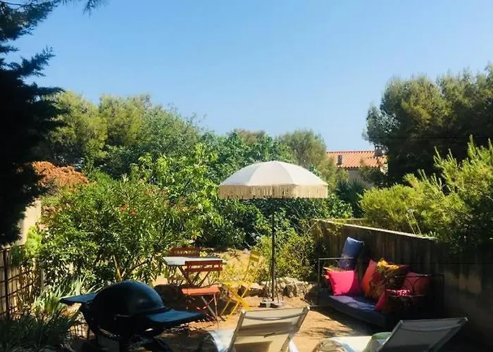 Bas De Villa, 90 M2, Terrasse, Jardin *