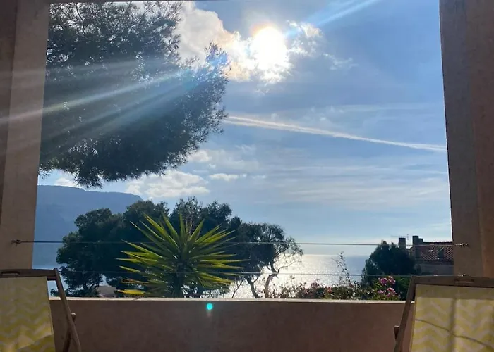Bas De Villa, 90 M2, Terrasse, Jardin Apartmán